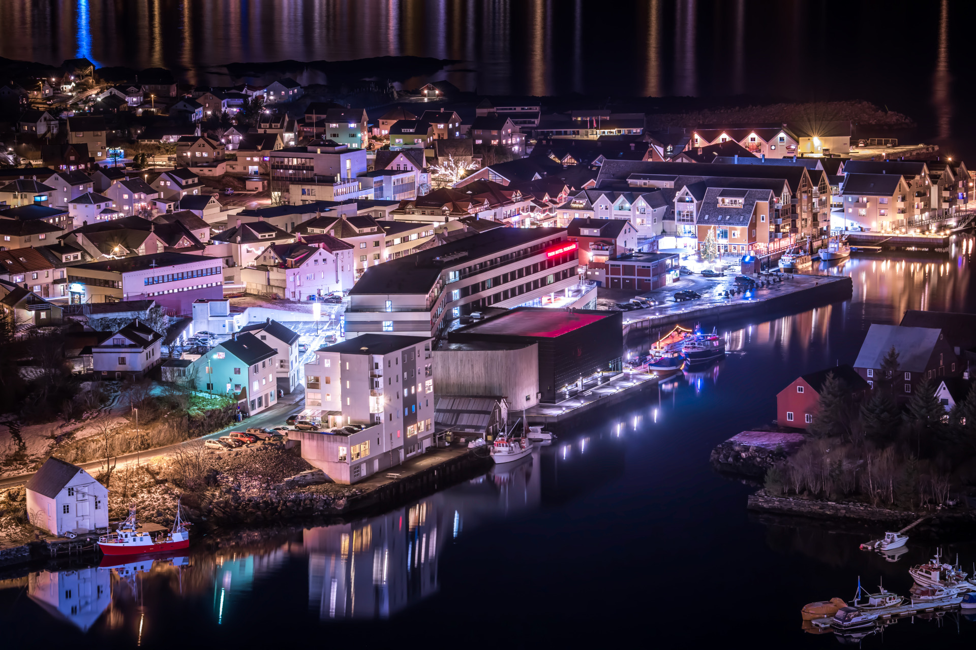 Fosnavåg By Night Foto Kristoffer Nærø Ytterland